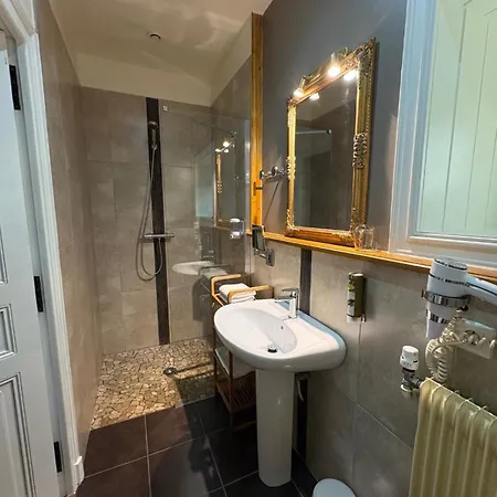 La Vinaigrerie Logis 3* Joinville