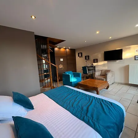 فندق La Vinaigrerie Logis 3*