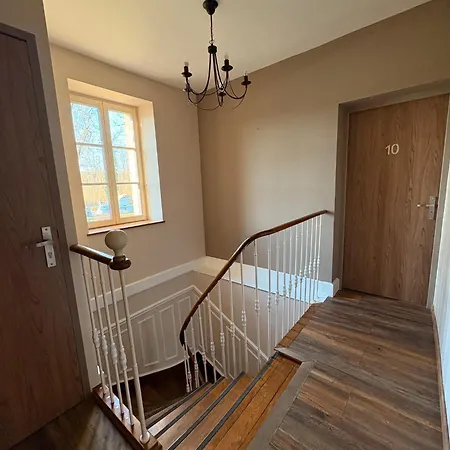 Szálloda La Vinaigrerie Logis Joinville