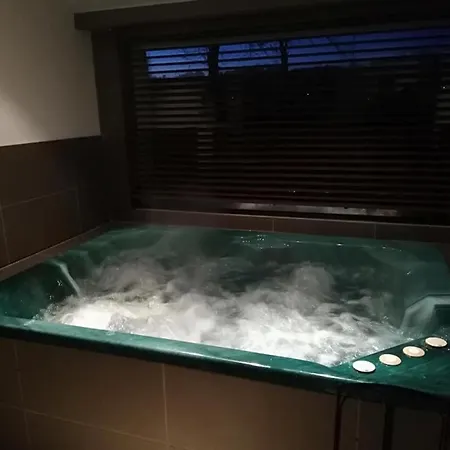 فندق La Vinaigrerie Logis