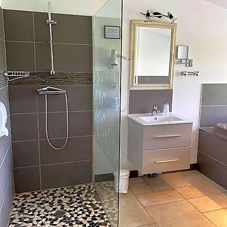 La Vinaigrerie Logis Ξενοδοχείο Joinville