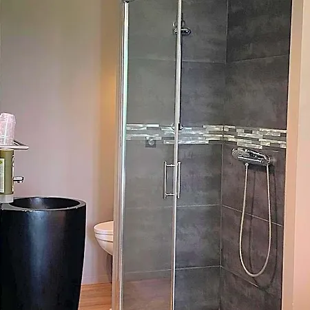 Ξενοδοχείο La Vinaigrerie Logis 3*