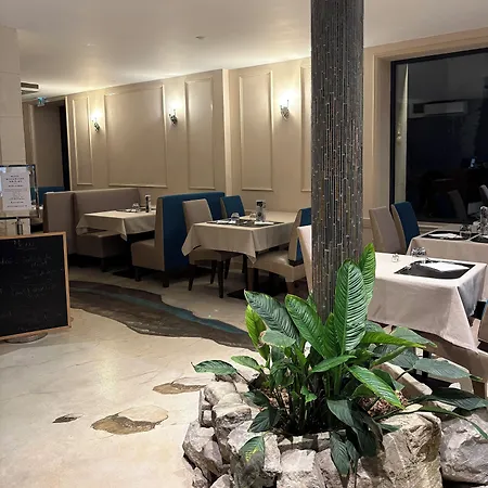 La Vinaigrerie Logis Hotel Joinville