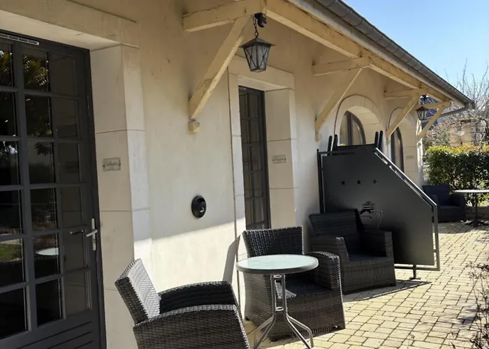 La Vinaigrerie Logis 3* ז'ואנוויל