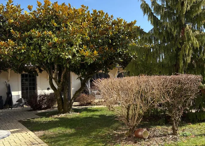 La Vinaigrerie Logis 3* ז'ואנוויל